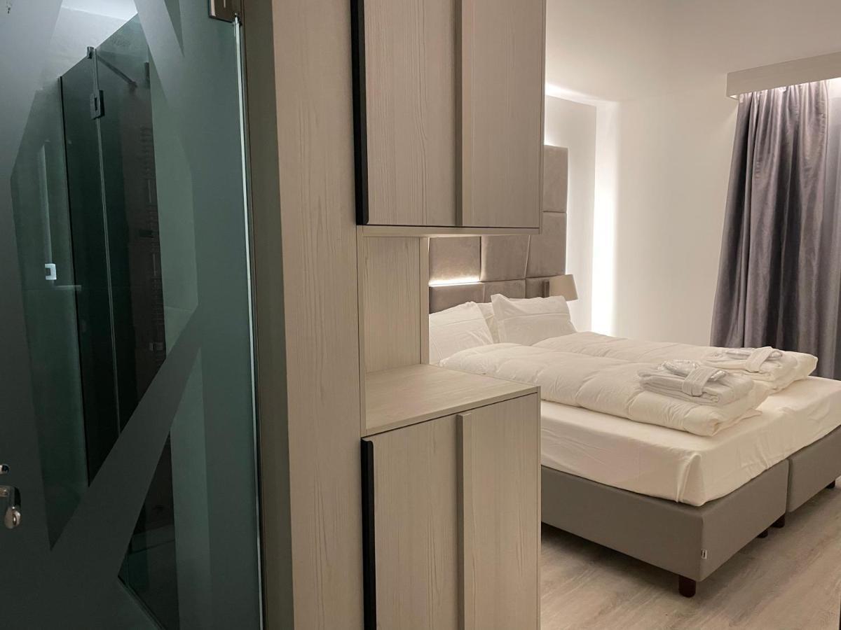 Rosensuite La Residenza Del Rosengarten Pinzolo Bagian luar foto