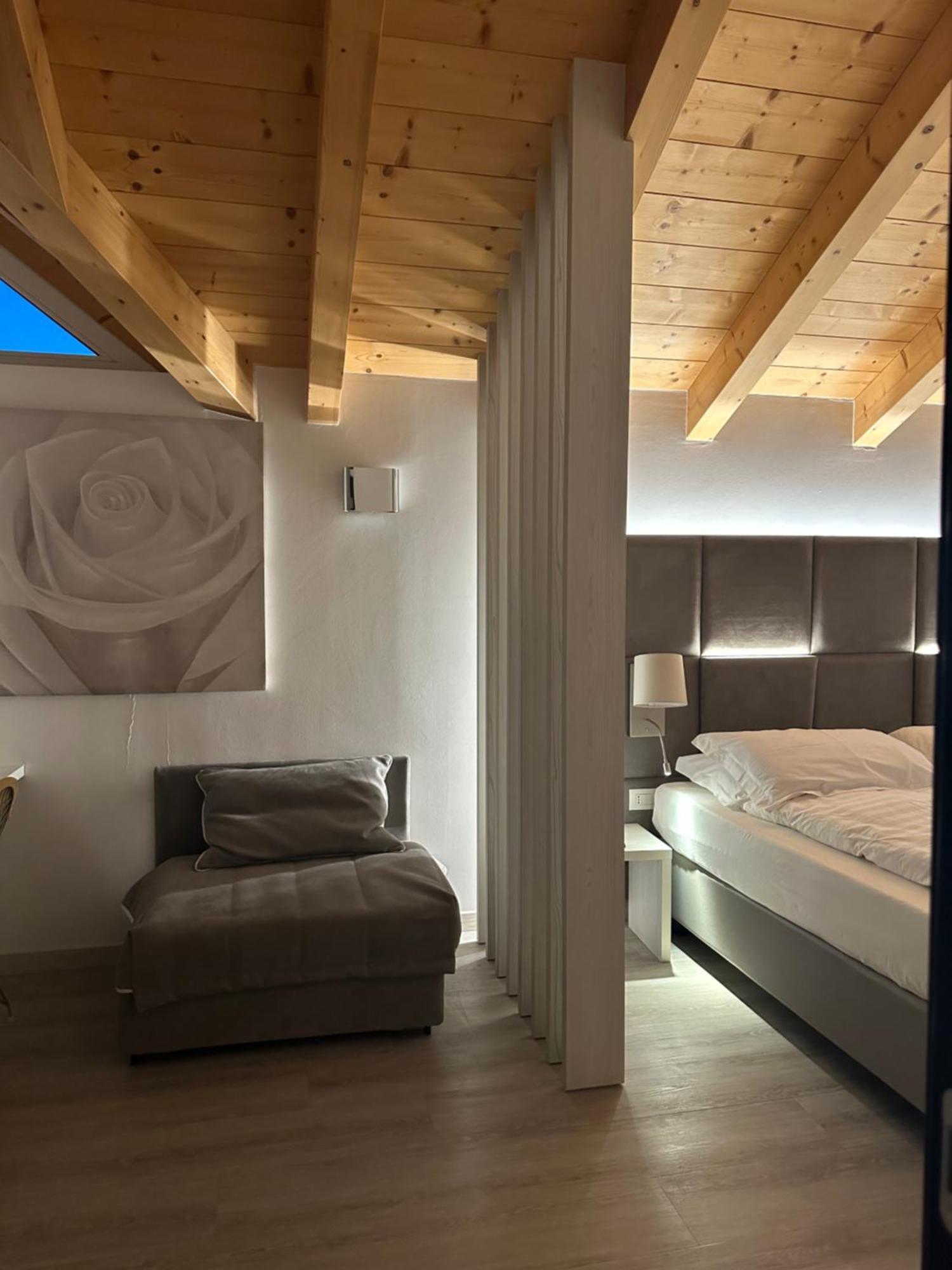 Rosensuite La Residenza Del Rosengarten Pinzolo Bagian luar foto