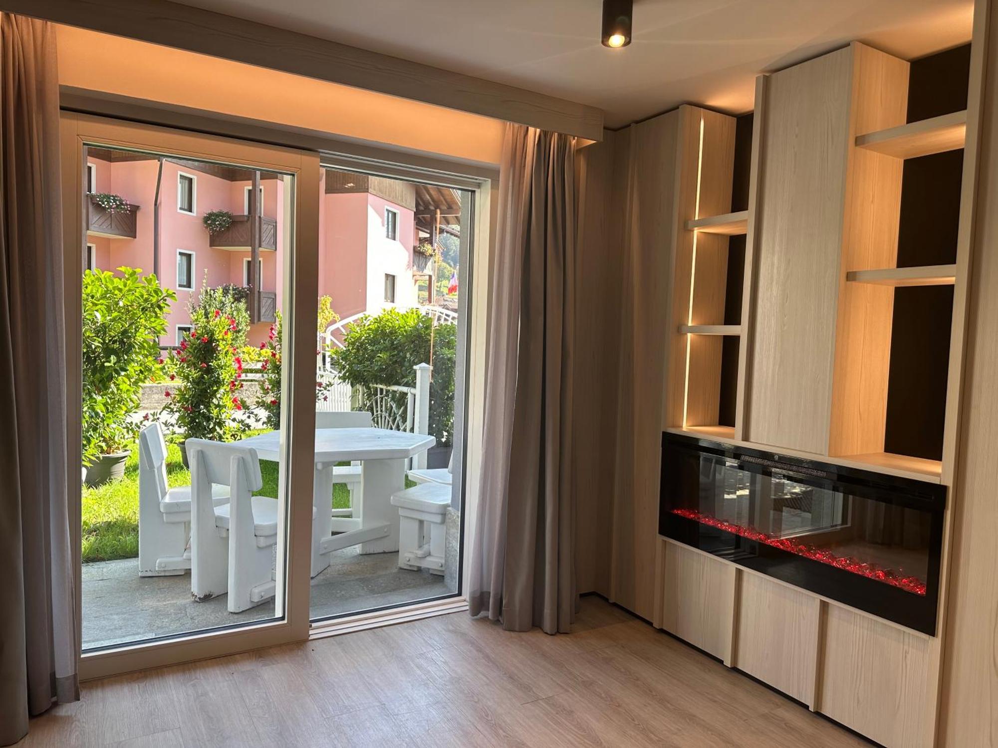 Rosensuite La Residenza Del Rosengarten Pinzolo Bagian luar foto